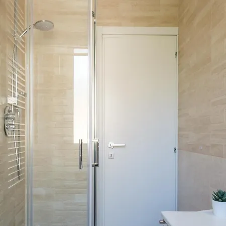 Scandellari - Stairs Only * Boloňa