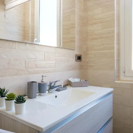 Scandellari - Stairs Only Lägenhet *