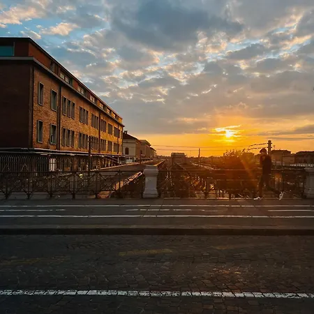 Scandellari - Stairs Only Daire Bolonya