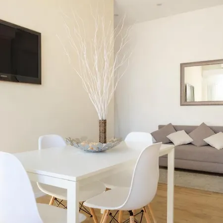 Scandellari - With Stunning Balcony *