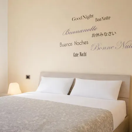 Scandellari - With Stunning Balcony * Μπολόνια