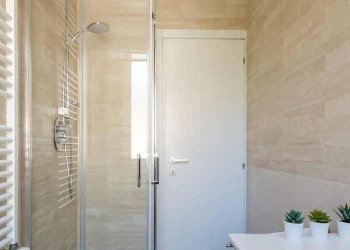 Scandellari - Stairs Only, No Elevator * 볼로냐