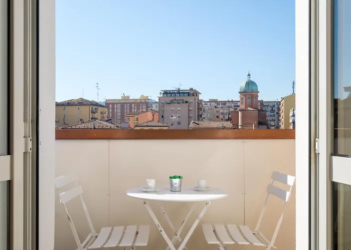 Scandellari - Stairs Only, No Elevator דירה