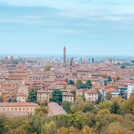 Scandellari Apartments - For 2 Guests, With Rooftop Views Of Bologna *