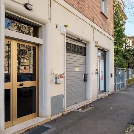 Scandellari Apartments - For 2 Guests, With Rooftop Views Of Bologna * بولونيا